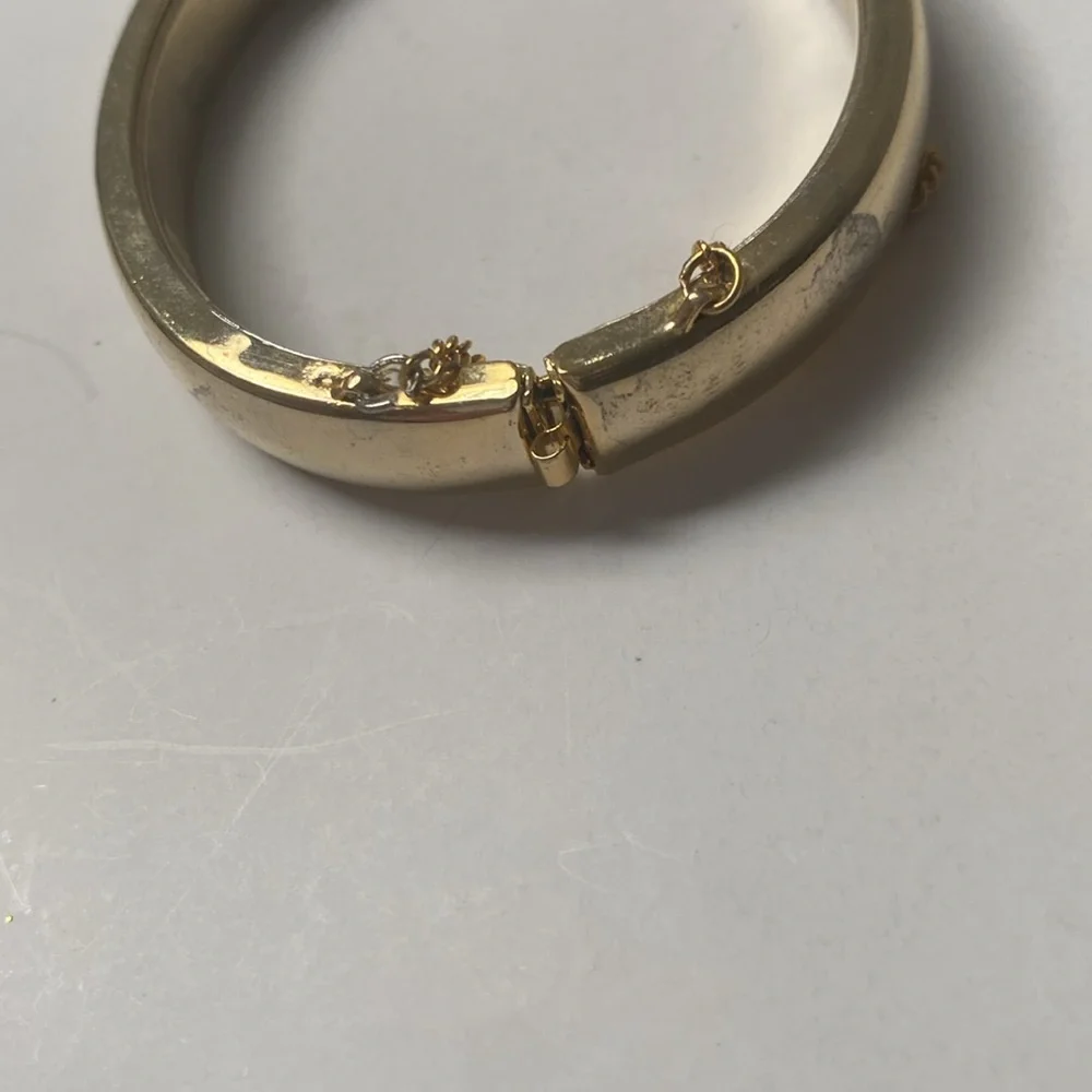 Hinged Bracelet Cuff With Safety Chain - Picture 2 of 2